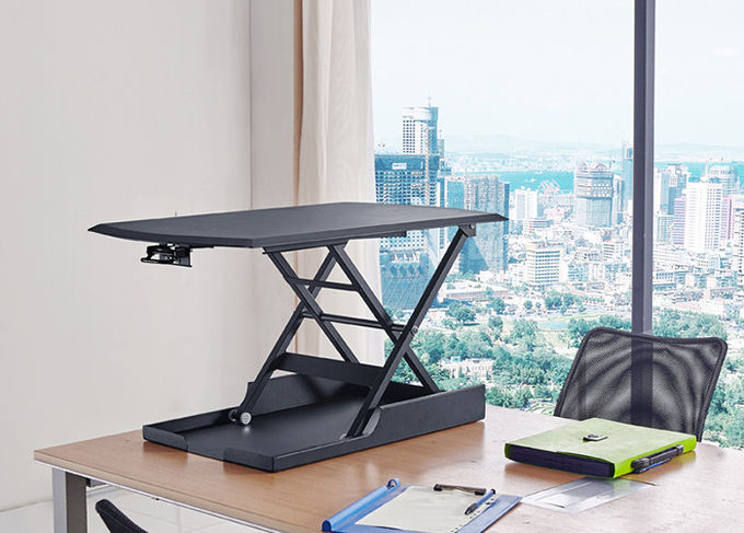 Le bureau moderne de meubles de bureau de structure solide, verticale reposent et tiennent le bureau